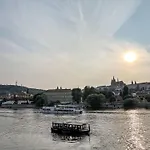 Washington-4 By Interhome Prague