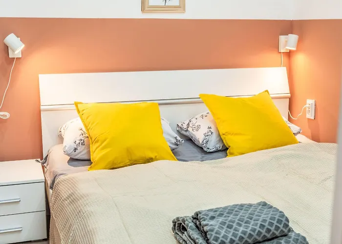 Washington-4 By Interhome * Prag